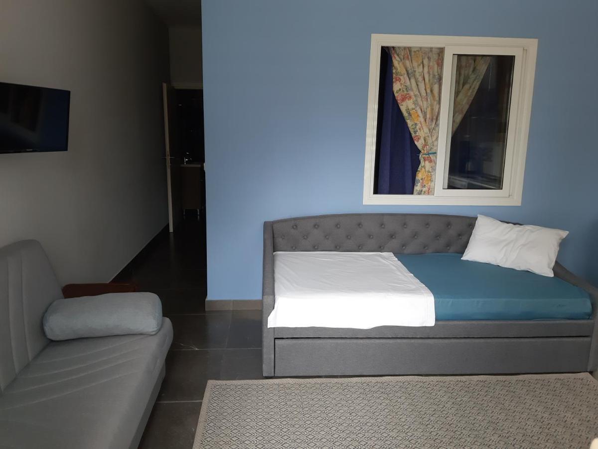 Soula'S Sunshine Apartments Nea Karvali Luaran gambar